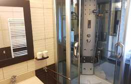 Apartament 2 camere, etaj intermediar, loc parcare, zona strazii Eroilor!