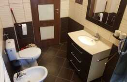 Apartament 2 camere, etaj intermediar, loc parcare, zona strazii Eroilor!