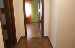 Apartament 2 camere, etaj intermediar, loc parcare, zona strazii Eroilor!
