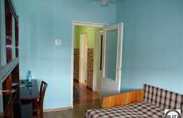 Apartament cu 3 camere in Manastur pe Mehedinti.