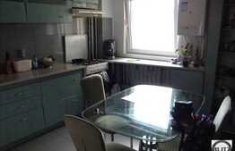 Apartament 3 camere zona Profi