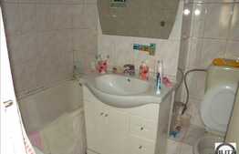 Apartament 3 camere zona Profi