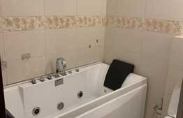 Pret redus cu 75 euro! Apartament modern cu 2 camere, 56 mp, parcare subterana, zona complexului Bonjour Rezidence