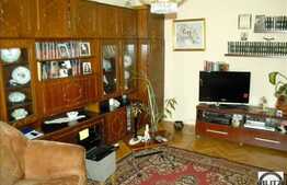 Vanzare 2 camere decomandat pe strada Nasaud