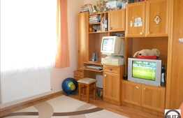 Apartament cu 2 camere de vanzare, mobilat complet