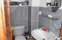 64 mp cu finisaje moderne, etaj intermediar!