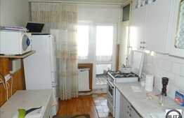 2 camere de vanzare, 57 mp zona Intre Lacuri