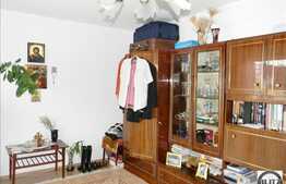 2 camere de vanzare, 57 mp zona Intre Lacuri