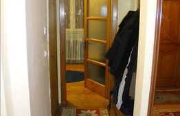 2 camere de vanzare, 65 mp + 2 balcoane, loc de parcare