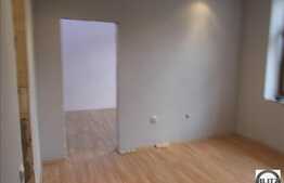 1 camera, 34 mp utili, semidecomanat, finisat, pod, zona strazii Barbu Patriciu!