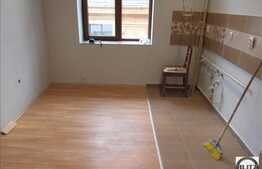 1 camera, 34 mp utili, semidecomanat, finisat, pod, zona strazii Barbu Patriciu!