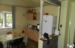 Apartament de vanzare cu 2 camere, 60 mp, zona strazii Bucuresti