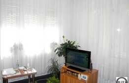 Apartament in imobil tip casa, 73 mp GRADINA