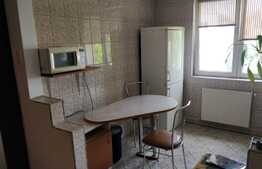 Apartament 3 camere, 65 mp, parcare, zona strazii Al. Vlahuta