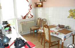 Apartament cu 3 camere la pret bun!