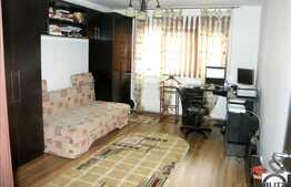 2 camere de vanzare, 58 mp utili + boza la subsol, zona Plopilor