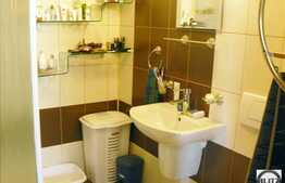 Apartament recent renovat in zona Grand Hotel Italia, partial mobilat