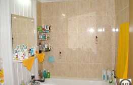 2 camere de vanzare 47 mp + loc de parcare