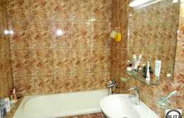 2 camere de vanzare 50 mp + 2 balcoane inchise