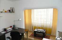 2 camere de vanzare 50 mp + 2 balcoane inchise