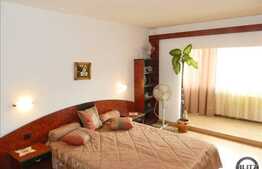 2 camere de vanzare 50 mp + 2 balcoane inchise