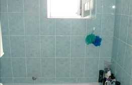 2 camere de vanzare + balcon, zona Calea Floresti