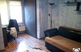 Vanzare apartament decomandat cu 3 camere, zona strazii Padurii