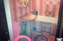 Vanzare apartament decomandat cu 3 camere, zona strazii Padurii