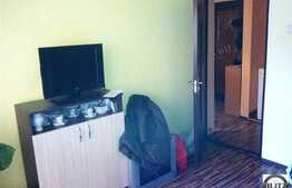 Vanzare apartament decomandat cu 3 camere, zona strazii Padurii