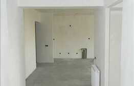 Apartament cu 3 camere, decomandat, 82 mp utili, imobil nou, terasa 33.8 mp