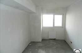 Apartament cu 3 camere, decomandat, 82 mp utili, imobil nou, terasa 33.8 mp