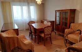 Apartament 3 camere decomandat, etaj intermediar, 2 balcoane, zona Big