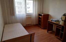 Apartament 3 camere decomandat, etaj intermediar, 2 balcoane, zona Big