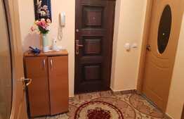 Apartament 3 camere, 56mp, loc parcare+pod amenjabil, zona strazii Sesul De Sus!