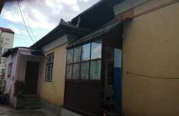 Casa centru Mihai Viteazu