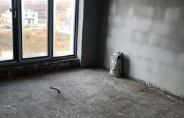 Duplex 98 mp utili, 475 mp teren, drum asfaltat, zona de case!