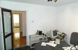 Vanzare apartament 4 camere, decomandat, 90 mp, zona BRD Marasti