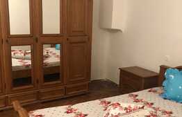 Apartament 4 camere, 78 mp, garaj, gradina, zona strazii Paris