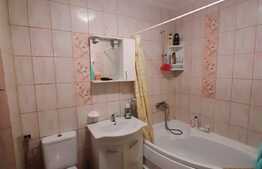 Oportunitate! Etaj intermediar, parcare cu CF, zona Terra