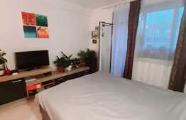 Oportunitate! Etaj intermediar, parcare cu CF, zona Terra