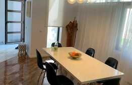 Casa Cuplata, 4 camere,190 mp utili, teren de 170 mp! Zona Exclusiv de Case!