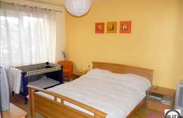 Apartament modern in vila! Priveliste deosebita! Acces la piscina!