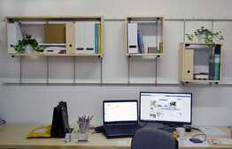 Birou mobilat, 90 mp dispusi pe 2 nivele, casa individuala 