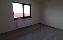 Pret oportun, finisaje noi, compartimentare practica, zona Sub Cetate!