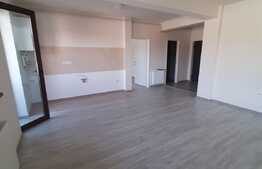 Pret oportun, finisaje noi, compartimentare practica, zona Sub Cetate!