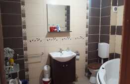 Apartament 2 camere, etaj intermediar, 70mp, finisat si mobilat!