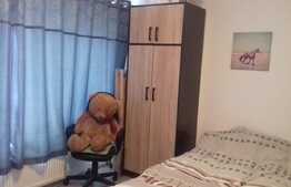 3 camere, decomandat, 59 mp., zona Terra