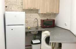 2 camere semidecomandate, parcare, zona UMF