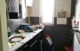 Apartament doua camere, etaj intermediar, P-ta Hermes !