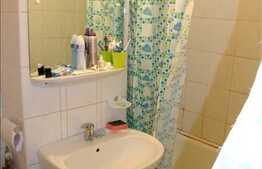 2 camere decomandat 54 mp zona Profi